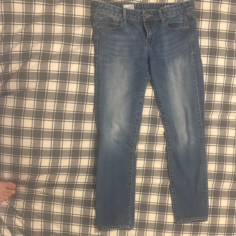 GAP Women's Skinny Jeans in Classic Blue
